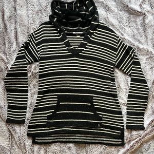 Roxy hooded V-neck Sweater